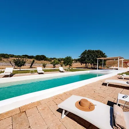 Helloapulia - Typical Lamia Delle Murge * Ostuni