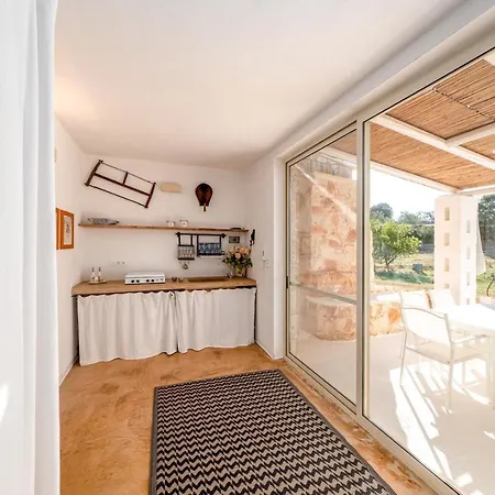 Helloapulia Typical Lamia Delle Murge - Private Pool & Scenic Hilltop Retreat - Pet Friendly Villa Ostuni